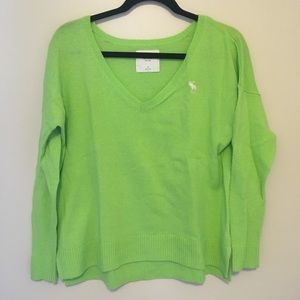 Abercrombie & Fitch Green V-Neck Sweater